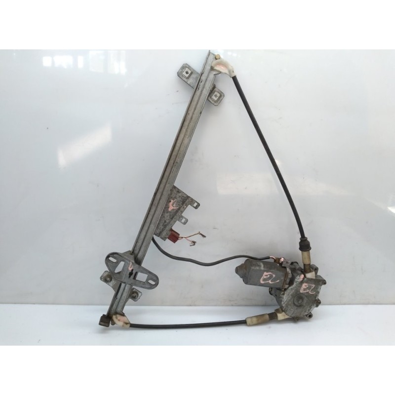 Recambio de elevalunas delantero derecho para volvo v40 familiar 1.9 diesel cat referencia OEM IAM  138753 2