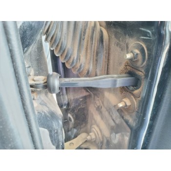 RETENEDOR PUERTA TRASERA DERECHA 
