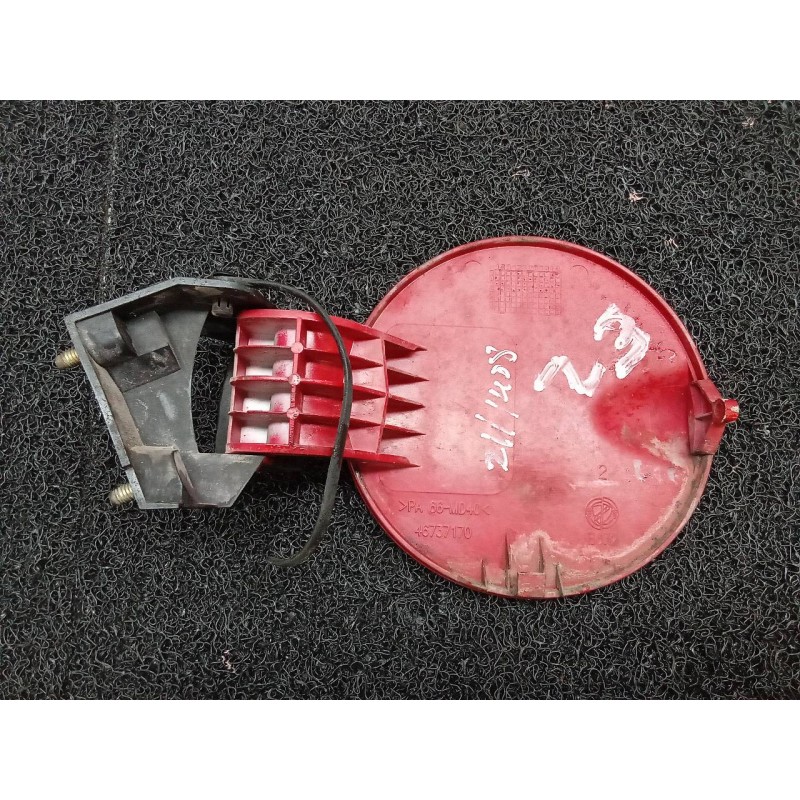 Recambio de tapa exterior combustible para alfa romeo 147 (190) 2.0 t.spark distinctive referencia OEM IAM 46737170 - Rojo 3