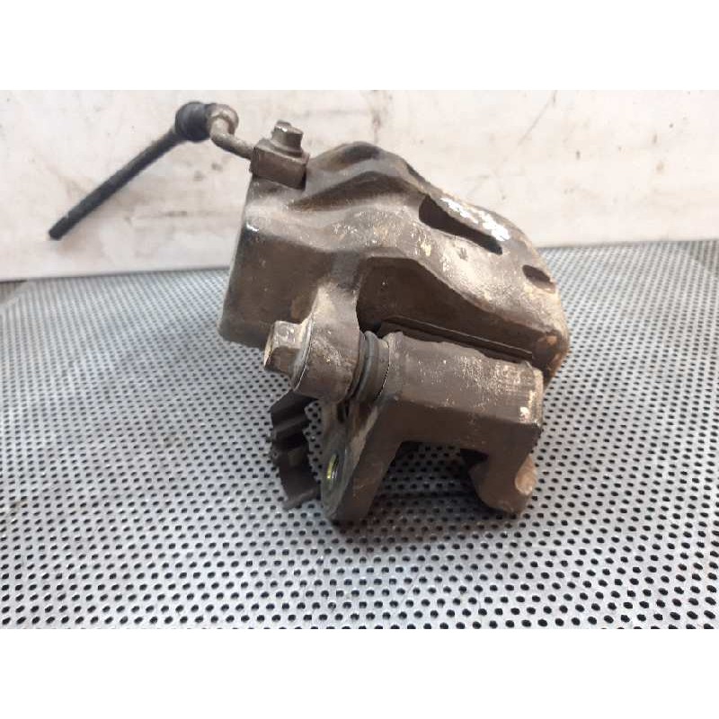 Recambio de pinza de freno delantera izquierda para kia carnival ii 2.9 cdri ex referencia OEM IAM G004  