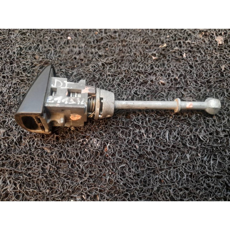 Recambio de bombin puerta delantera izquierda para peugeot 308 sw sport referencia OEM IAM 59395J01 - Negro 2