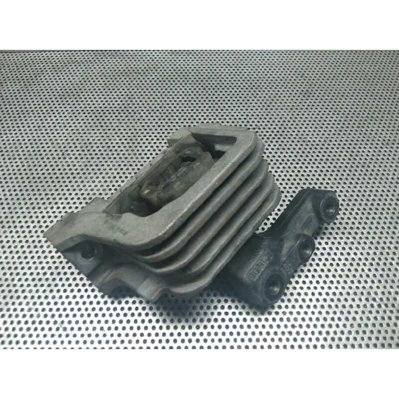 Recambio de soporte motor derecho para peugeot 207 urban referencia OEM IAM 9680119880 - Blanco 3