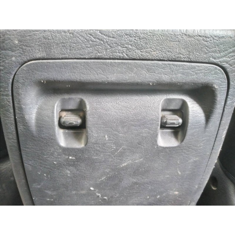 Recambio de mando elevalunas central para chrysler jeep cherokee (kj) 2.5 crd sport referencia OEM IAM   