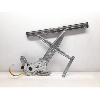 ELEVALUNAS DELANTERO DERECHO 8343076G00 DENSO