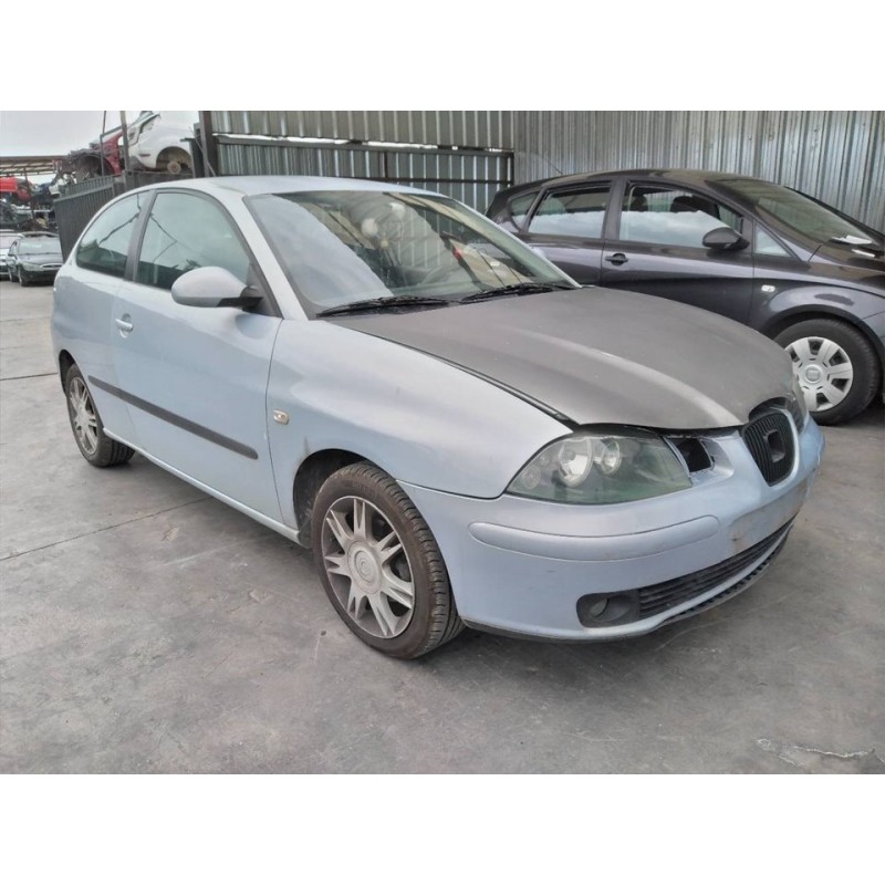 seat ibiza (6l1) del año 2002