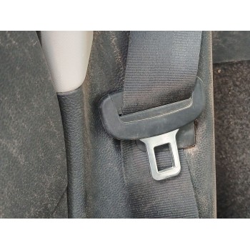 CINTURON SEGURIDAD TRASERO DERECHO 