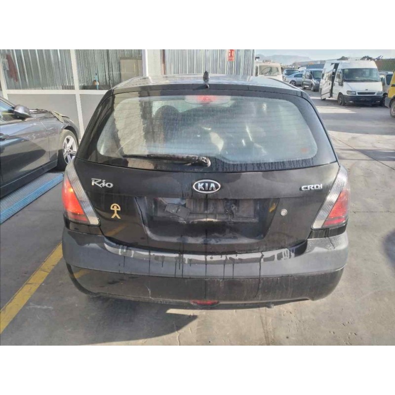 kia rio del año 2005