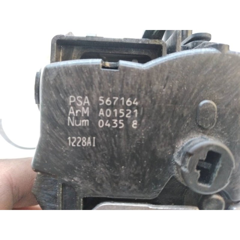 Recambio de cerradura puerta trasera derecha para peugeot 308 sw sport referencia OEM IAM 567164 - Negro 4