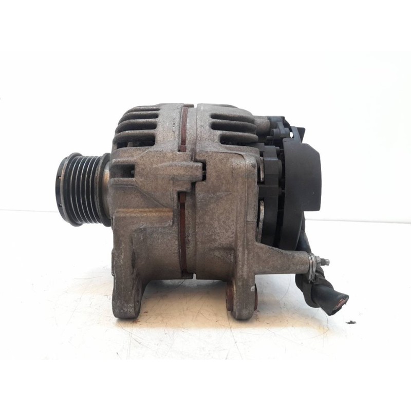 Recambio de alternador para seat ibiza (6l1) reference referencia OEM IAM 0124325012 045903023 BOSCH