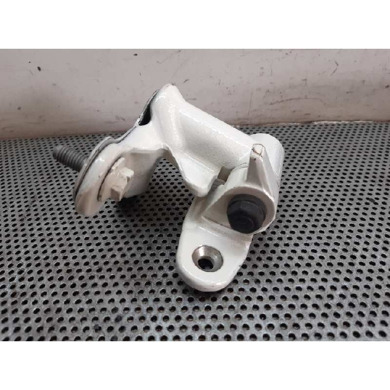 Recambio de bisagra puerta para mercedes-benz clase gla (w156) gla 180 (156.942) referencia OEM IAM RE131P  