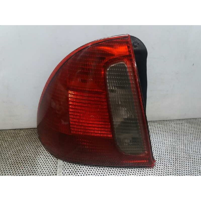 Recambio de piloto trasero izquierdo para mg serie 400 (rt) 2.0 turbodiesel referencia OEM IAM   