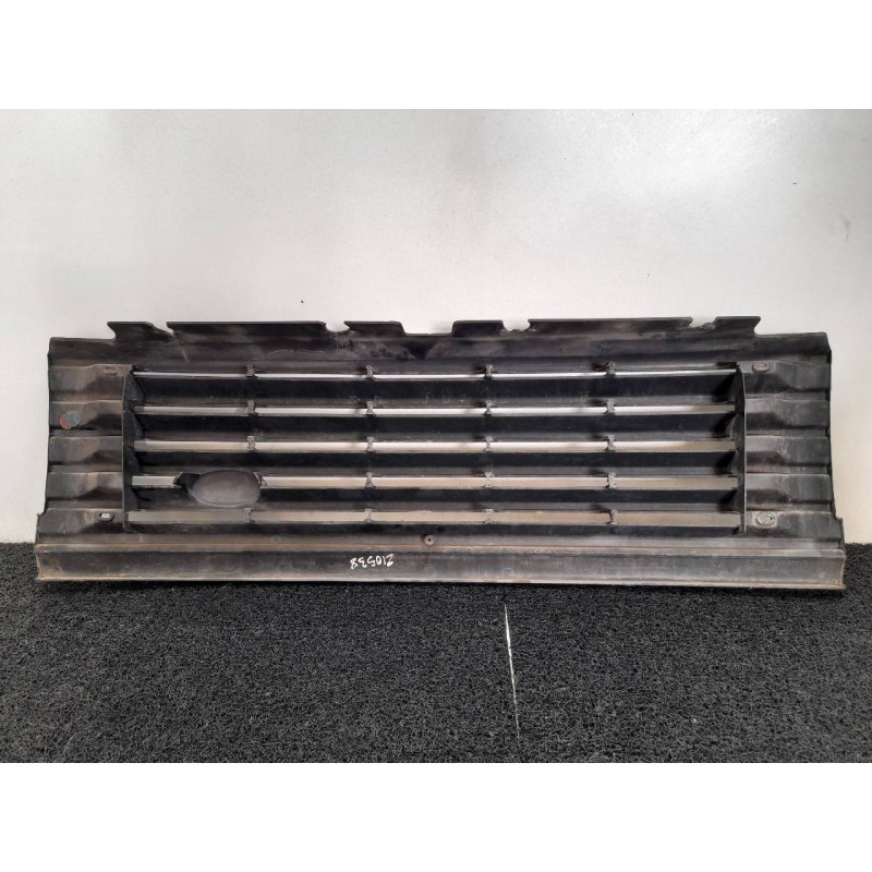 Recambio de rejilla delantera para land rover range rover (lp) dt (100kw) referencia OEM IAM - Blanco 2
