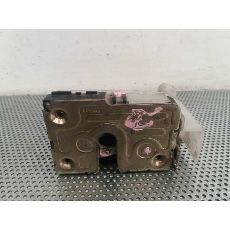 Recambio de cerradura puerta trasera izquierda para renault megane i scenic (ja0) 1.9 dti diesel cat referencia OEM IAM - Blanco 2