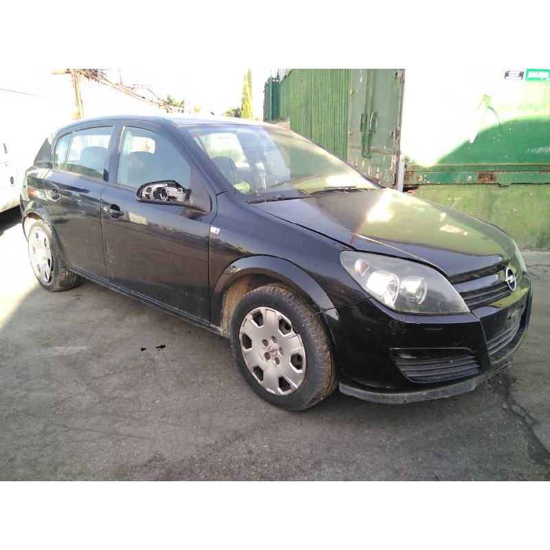 opel astra h berlina del año 2004