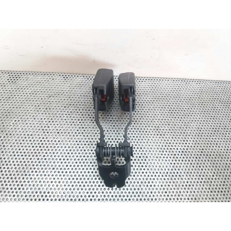 Recambio de enganche cinturon trasero derecho para ford mondeo berlina (ge) ambiente referencia OEM IAM 3