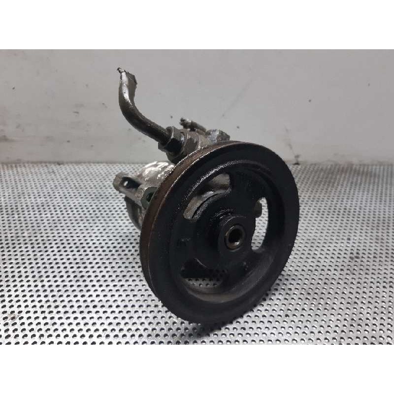 Recambio de bomba direccion para opel corsa b 1.7 diesel referencia OEM IAM 26008257  