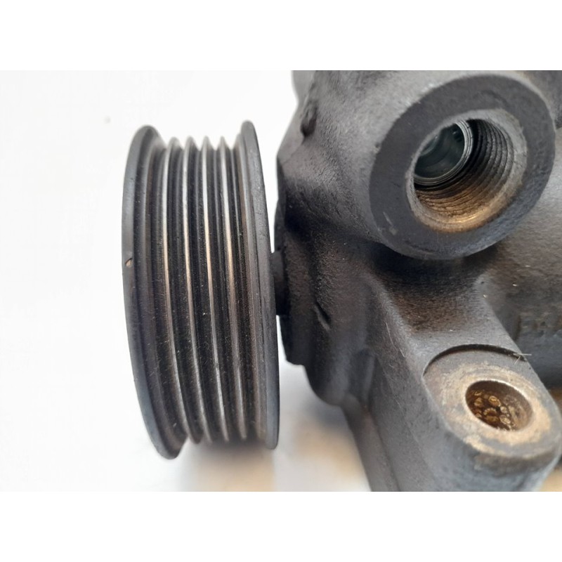 Recambio de bomba direccion para ford fiesta (cbk) 1.4 16v cat referencia OEM IAM HBDHP 5
