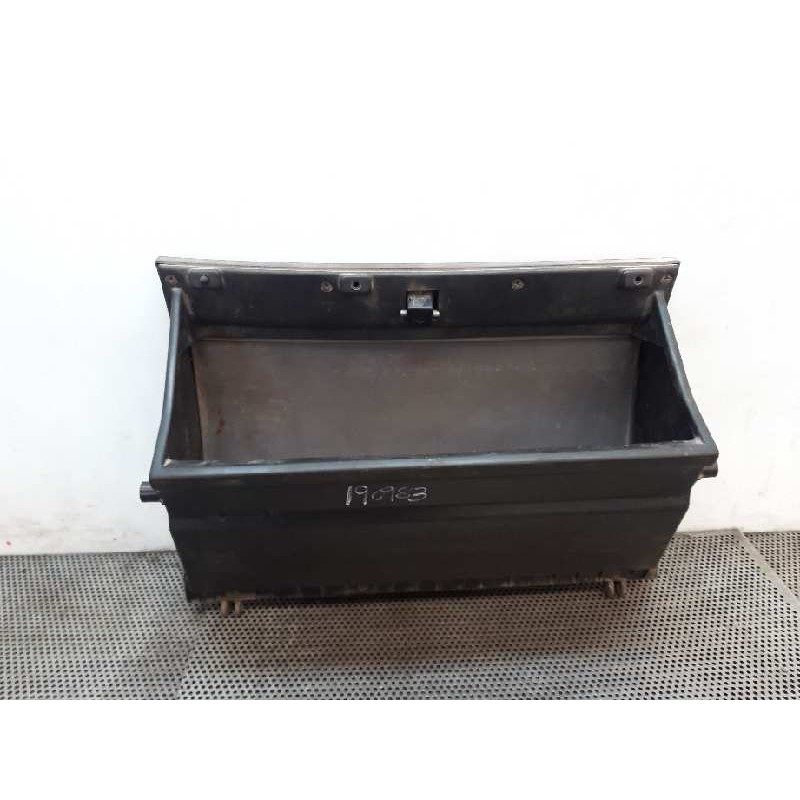 Recambio de guantera para nissan vanette cargo vanette cargo combi - 5 referencia OEM IAM - Blanco 2