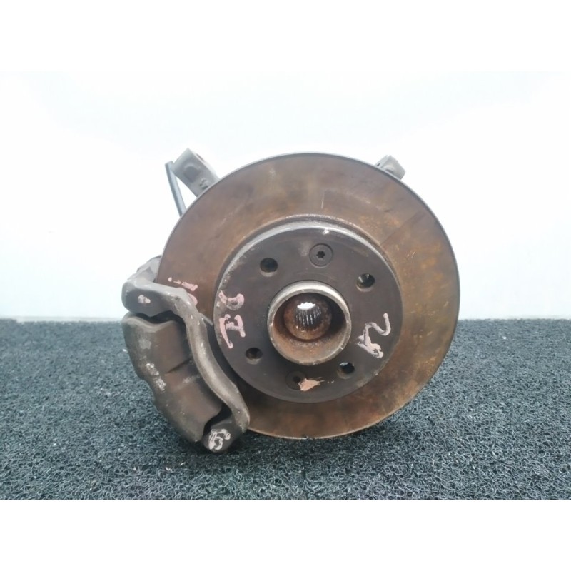 Recambio de mangueta delantera izquierda para renault clio ii fase i (b/cbo) 1.9 diesel referencia OEM IAM   