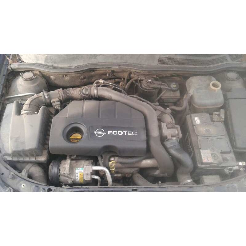opel astra gtc del año 2007