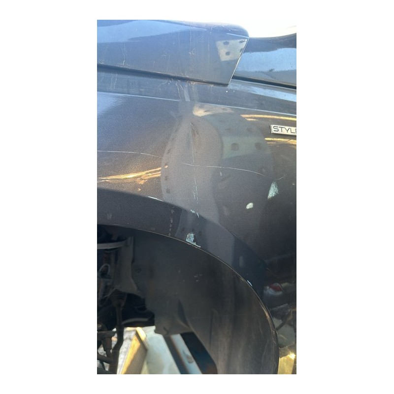 Recambio de aleta delantera izquierda para peugeot 308 style referencia OEM IAM 2