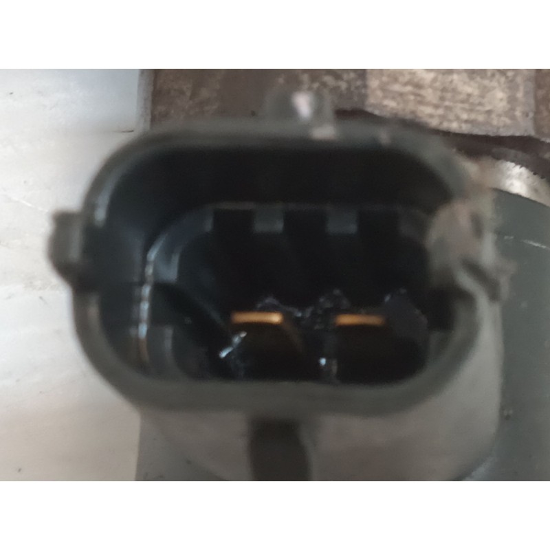 Recambio de inyector para opel insignia berlina essentia referencia OEM IAM 0445110327 3