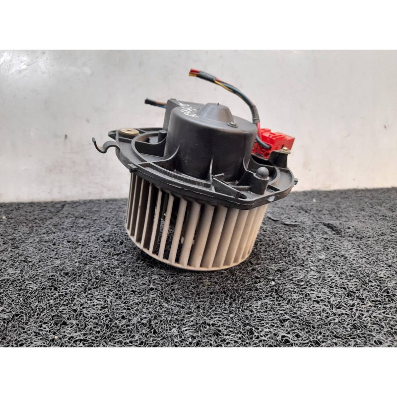 Recambio de motor calefaccion para iveco daily caja abierta / volquete 35 - c 10 caja abierta referencia OEM IAM   DENSO