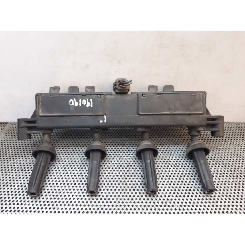 Recambio de bobina encendido para peugeot 306 break boulebard referencia OEM IAM 9635664880 2526202 
