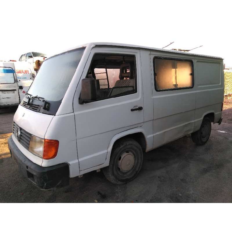 mercedes-benz mb 100 d caja cerrada / combi del año 1995