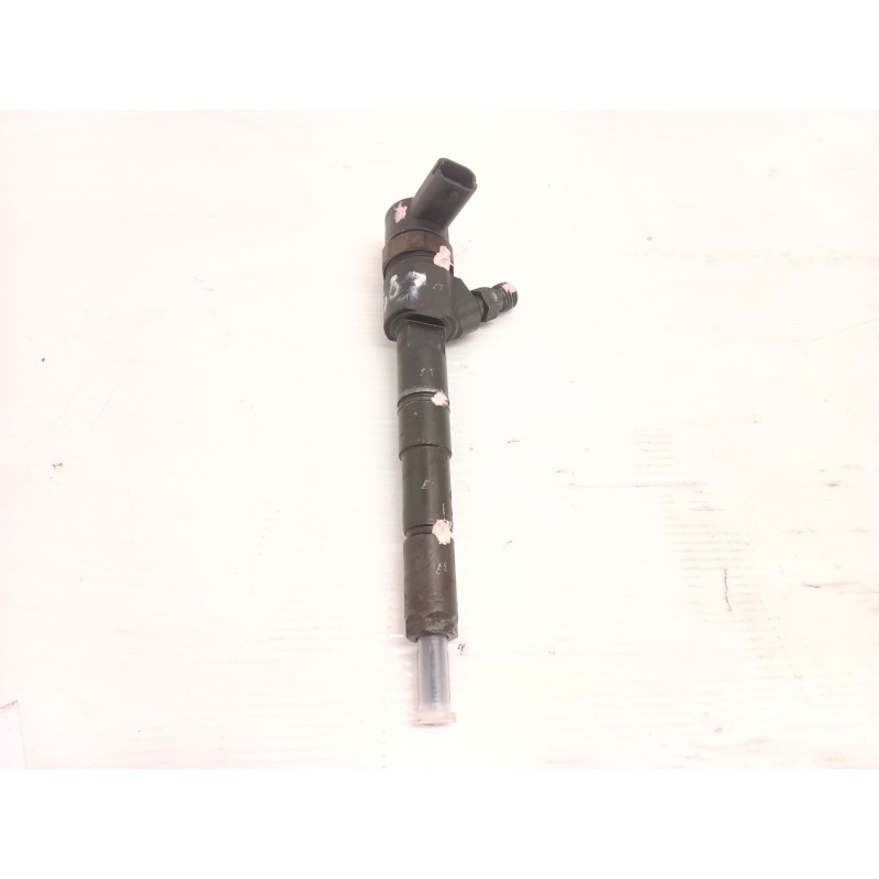 Recambio de inyector para opel insignia berlina essentia referencia OEM IAM 0445110327  