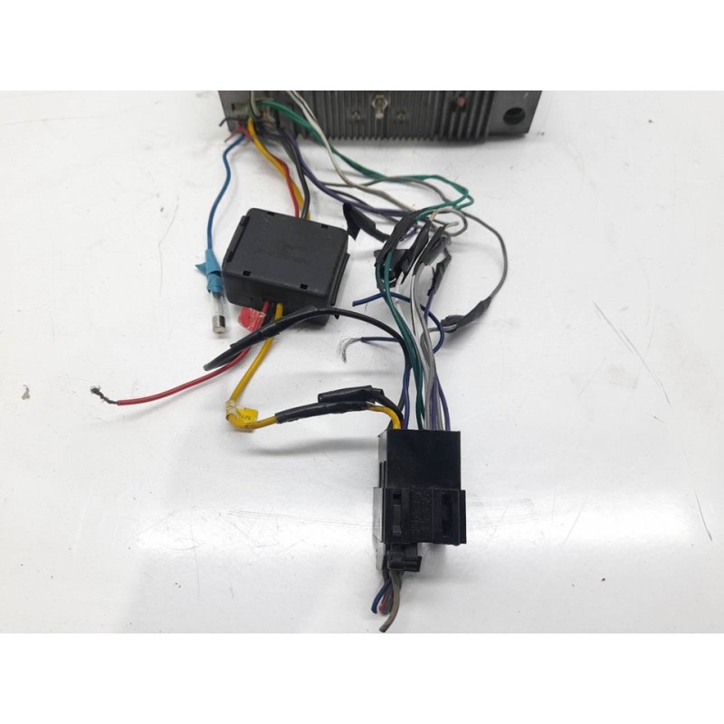 Recambio de sistema audio / radio cd para audi a4 berlina (8e) 2.0 referencia OEM IAM 2