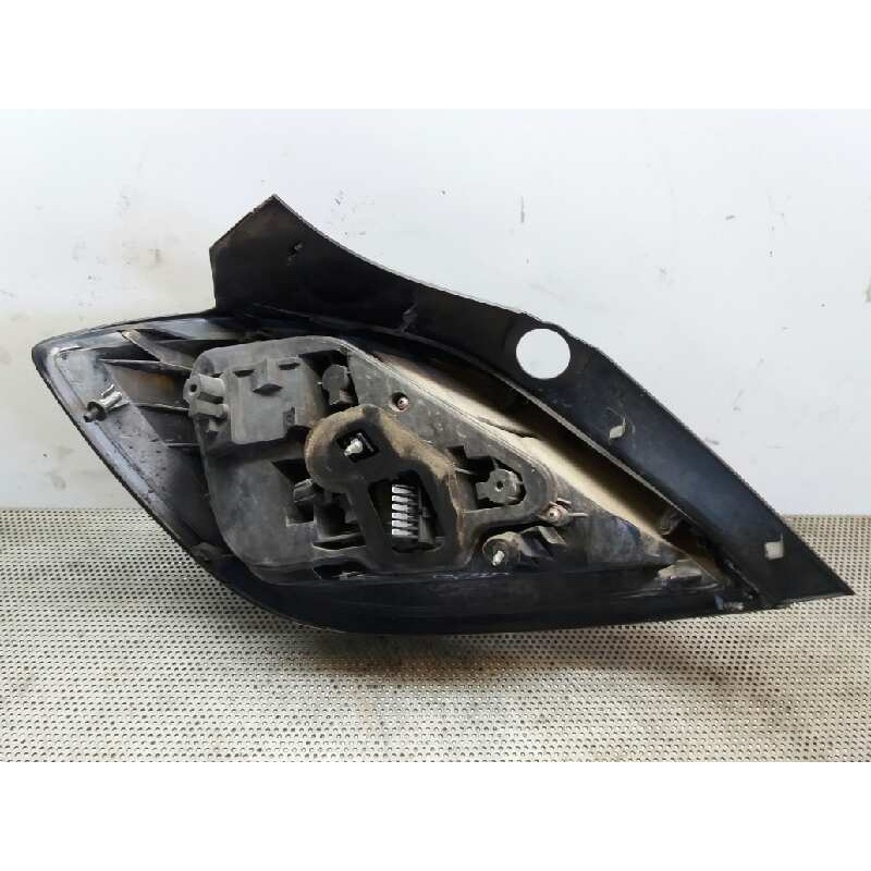 Recambio de piloto trasero derecho para opel astra h berlina cosmo referencia OEM IAM - Negro 3