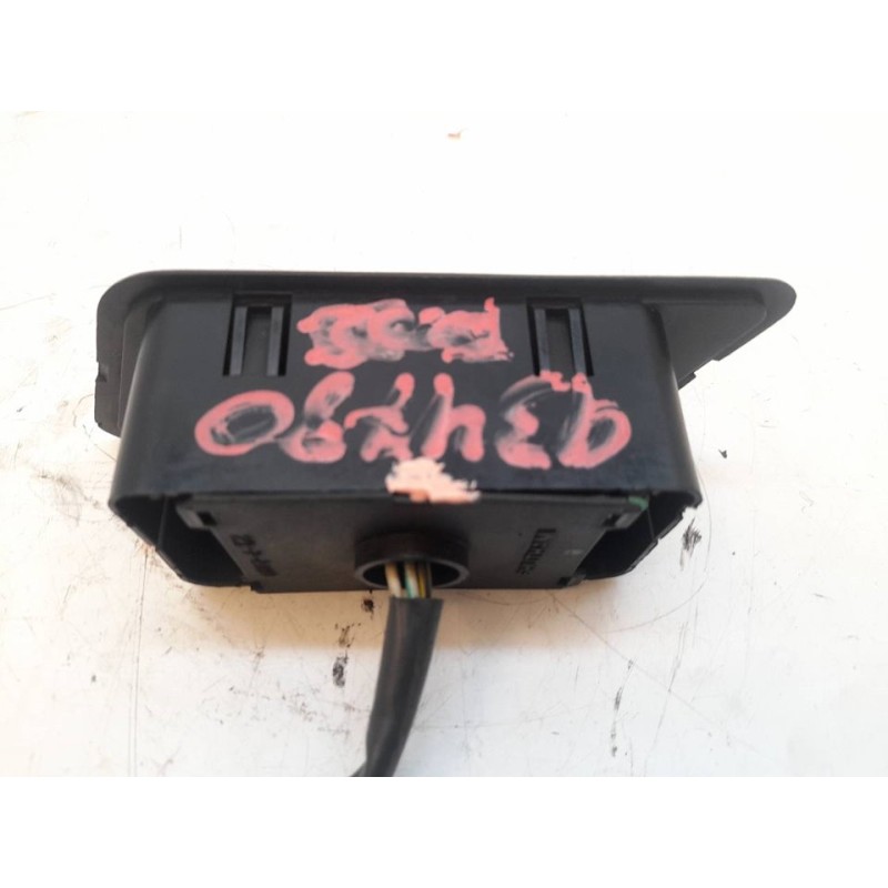Recambio de mando elevalunas delantero derecho para tata safari 2.0 td referencia OEM IAM - Gris 3