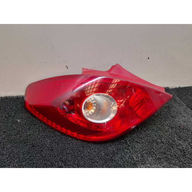 Recambio de piloto trasero izquierdo para opel corsa d corsavan referencia OEM IAM 13186350  