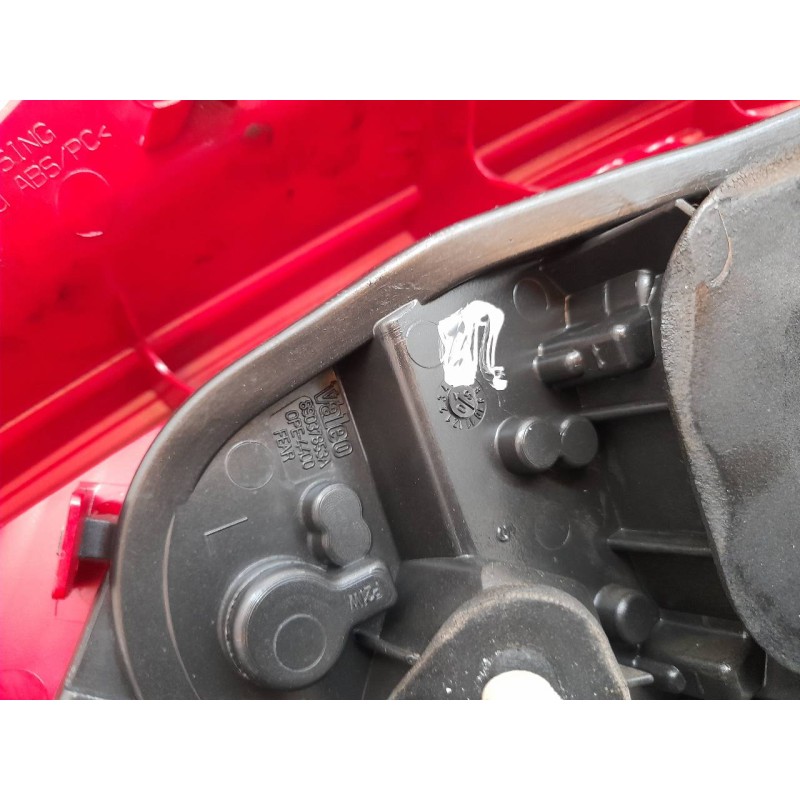 Recambio de piloto trasero izquierdo para opel corsa d corsavan referencia OEM IAM 13186350 - Blanco 2