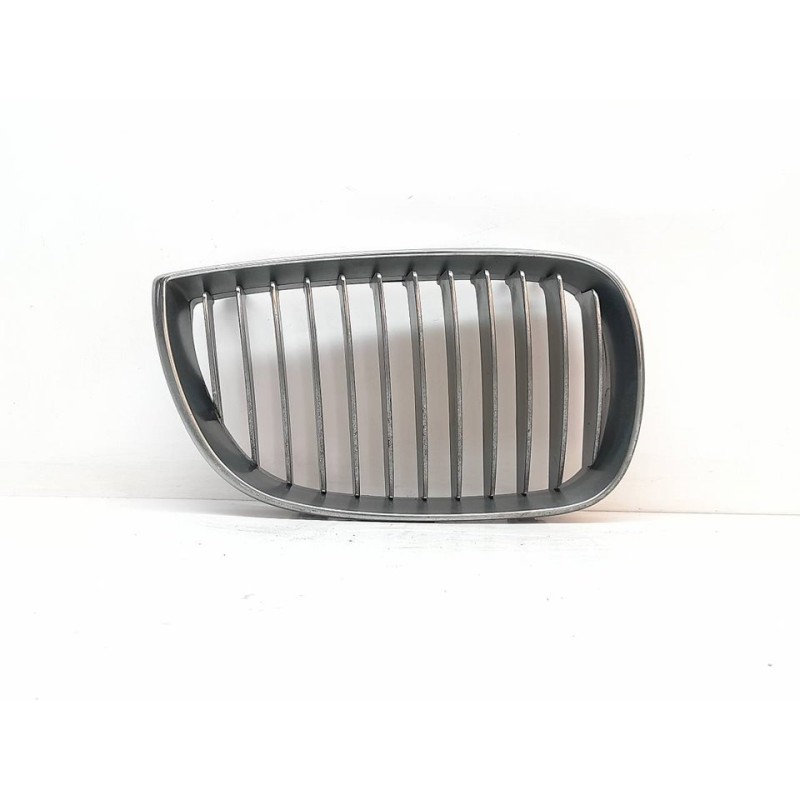 Recambio de rejilla delantera para bmw serie 1 berlina (e81/e87) 118d referencia OEM IAM BM070192R1  