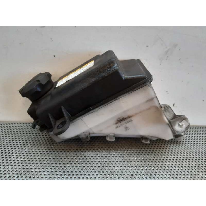 Recambio de deposito expansion para hyundai getz (tb) 1.1 gl referencia OEM IAM 251301C000  
