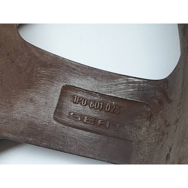 Recambio de llanta para seat leon (1p1) reference referencia OEM IAM 1P0601025 6.5JX16H2 3