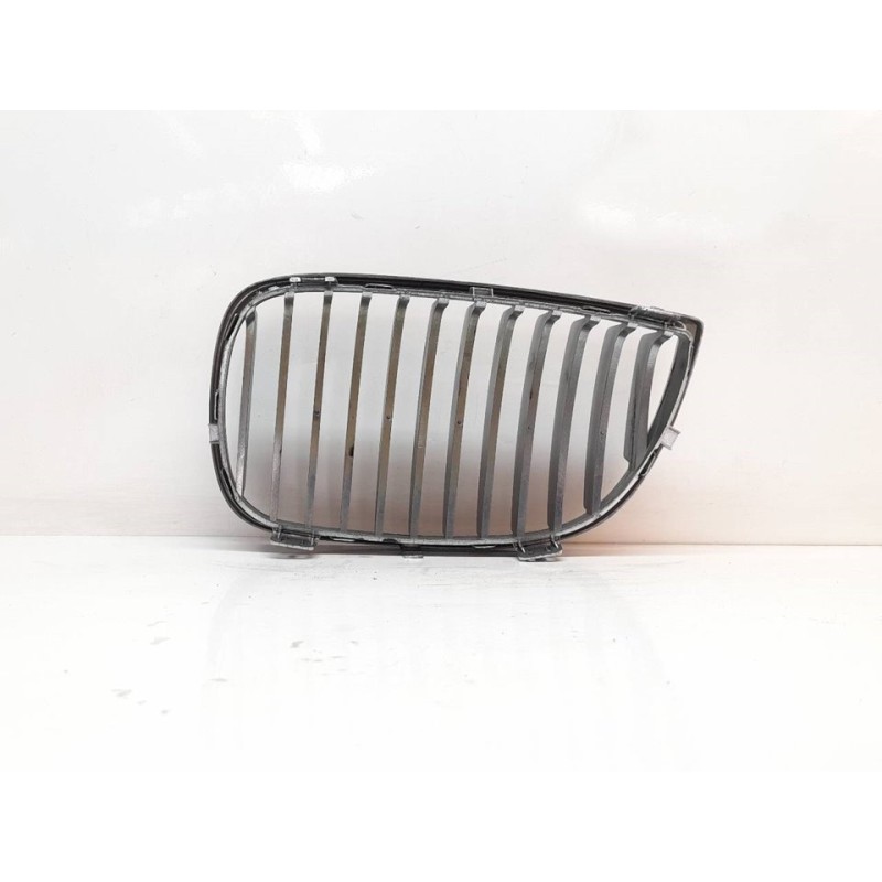 Recambio de rejilla delantera para bmw serie 1 berlina (e81/e87) 118d referencia OEM IAM BM070192R1 - Blanco 3