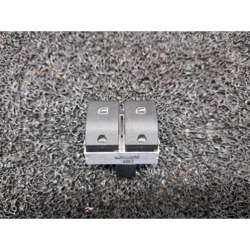 Recambio de mando elevalunas delantero izquierdo para volkswagen polo (9n1) trendline referencia OEM IAM 6Q0959858  