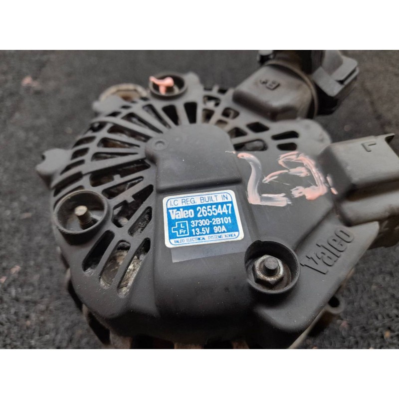 Recambio de alternador para hyundai i30 classic referencia OEM IAM 2655447 373002B101 3