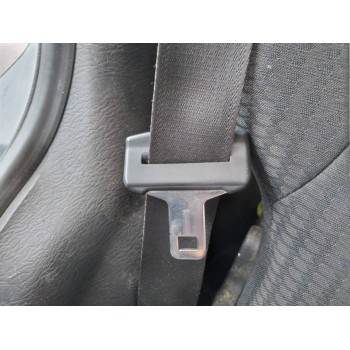 CINTURON SEGURIDAD TRASERO DERECHO 