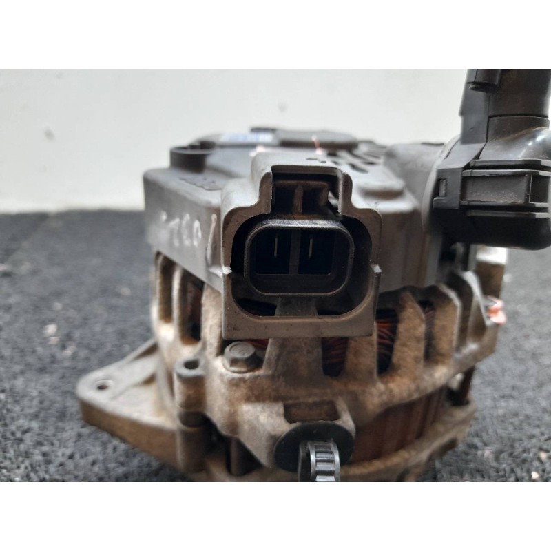 Recambio de alternador para hyundai i30 classic referencia OEM IAM 2655447 373002B101 4