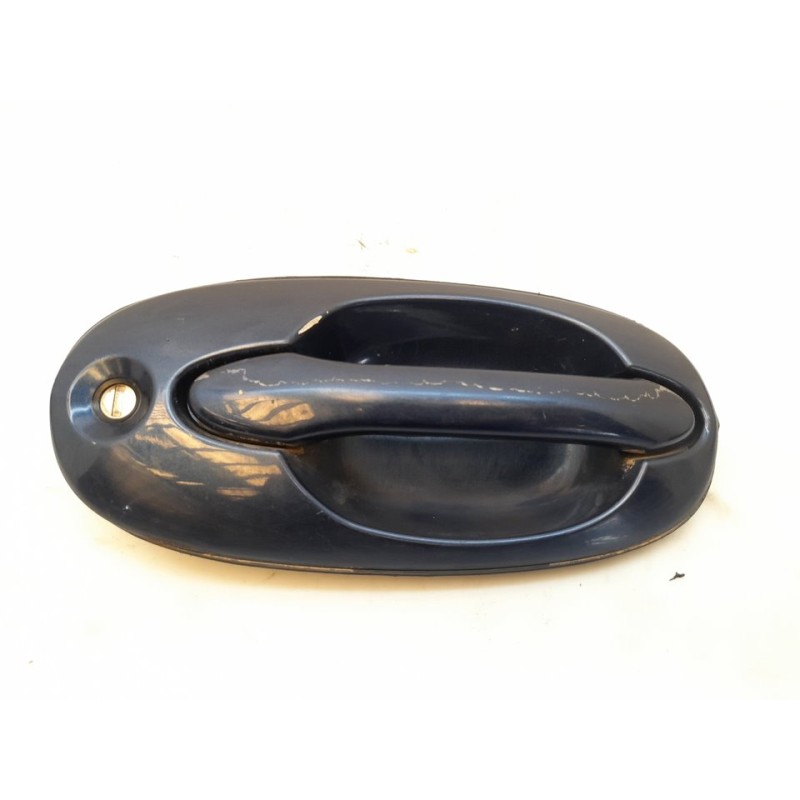 Recambio de maneta exterior delantera derecha para kia carnival ii 2.9 crdi lx referencia OEM IAM K53A58410  