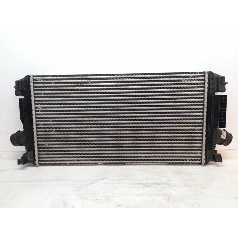 Recambio de intercooler para opel zafira tourer selective referencia OEM IAM 13267647  