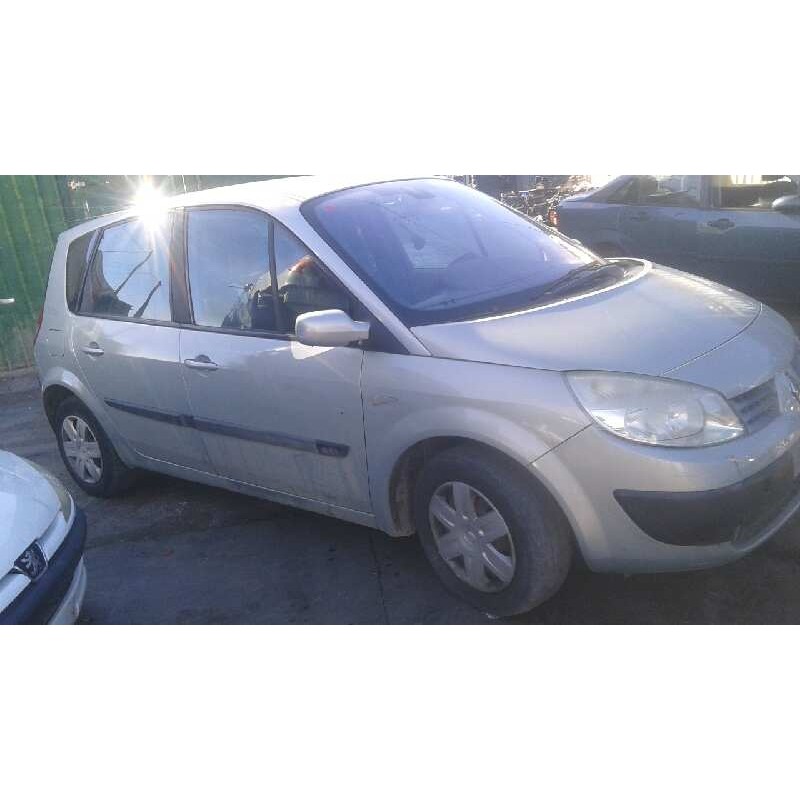 renault scenic ii del año 2004
