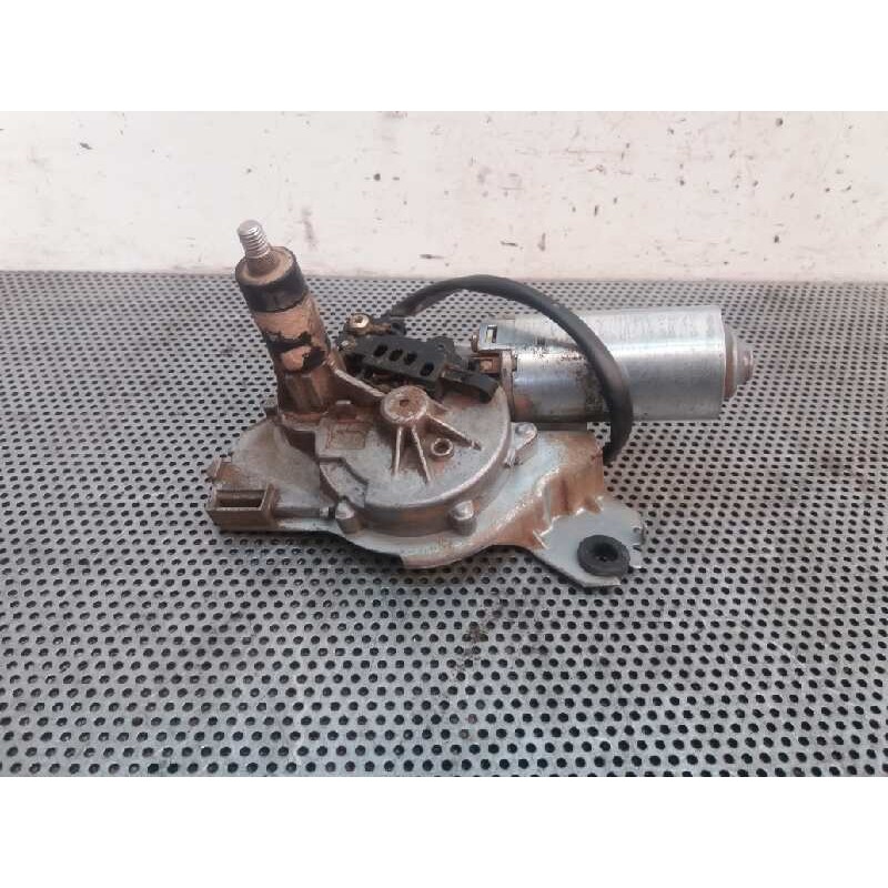 Recambio de motor limpia trasero para nissan terrano/terrano.ii (r20) 2.7 turbodiesel referencia OEM IAM 0390201561  