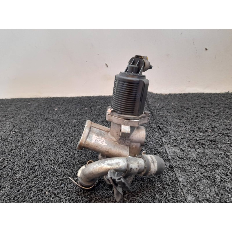 Recambio de valvula egr para opel corsa d corsavan referencia OEM IAM 50024007 - Blanco 3