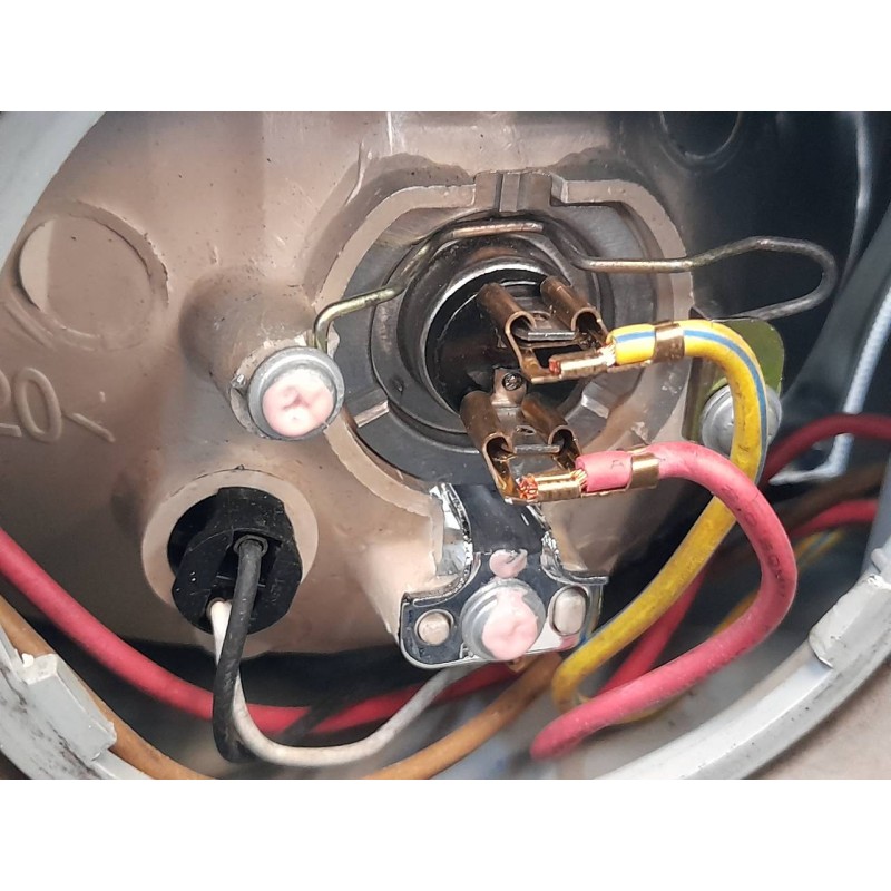 Recambio de faro derecho para hyundai h 1 starex h 1 starex td referencia OEM IAM 5