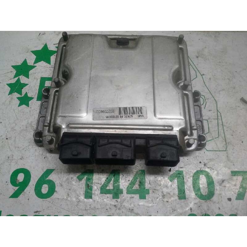 Recambio de centralita motor uce para citroën xsara berlina 2.0 hdi referencia OEM IAM 9652183180 BOSCH 0281011523